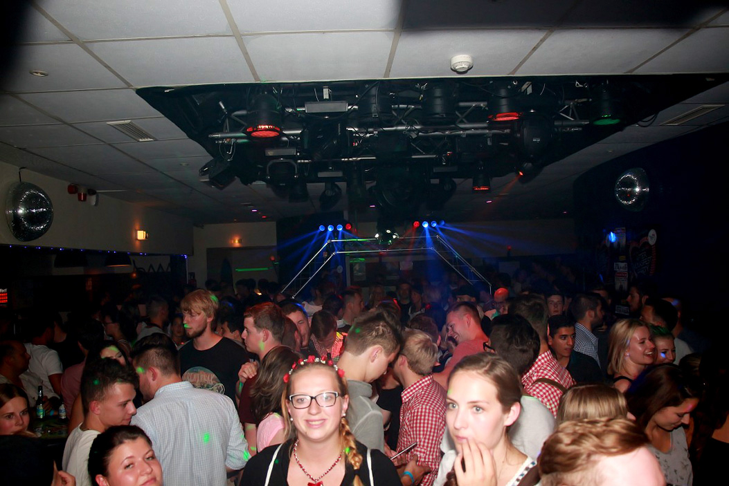 Fotos dieser Veranstaltung: After Volksfest Party mit DJ Frank Morales 4YourWeekend 