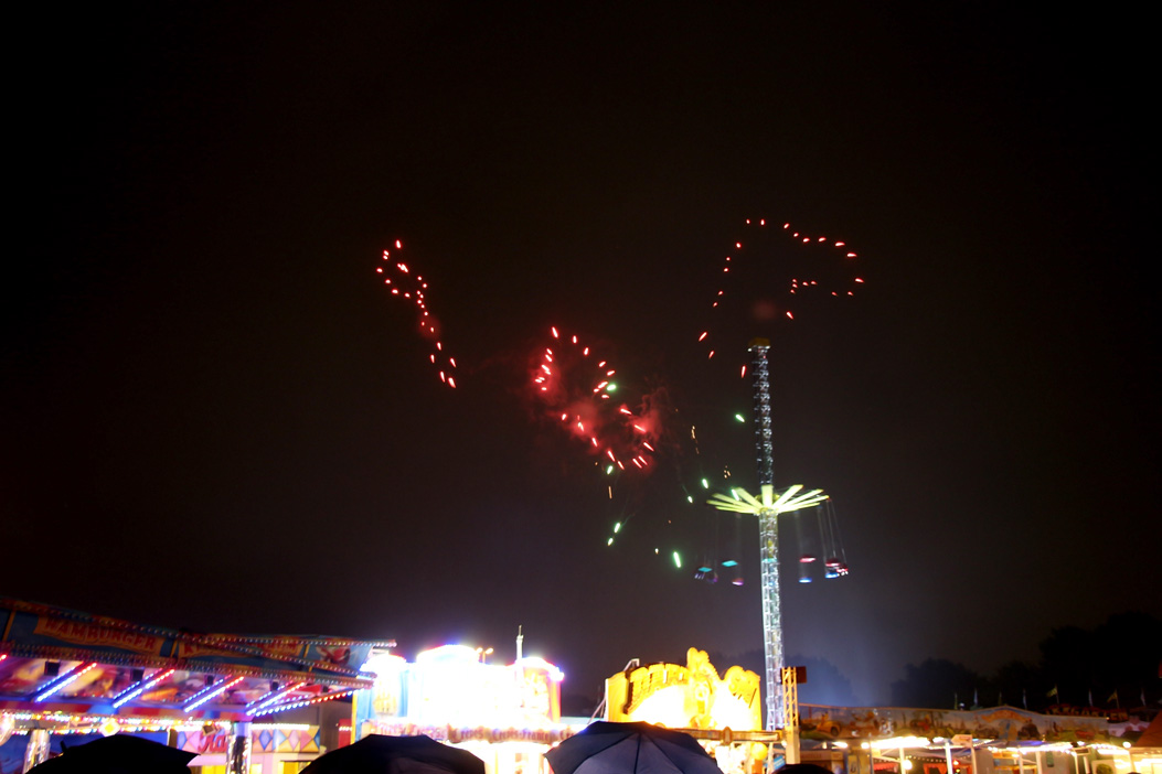 Hamburger Dom Feuerwerk 12.8.2016