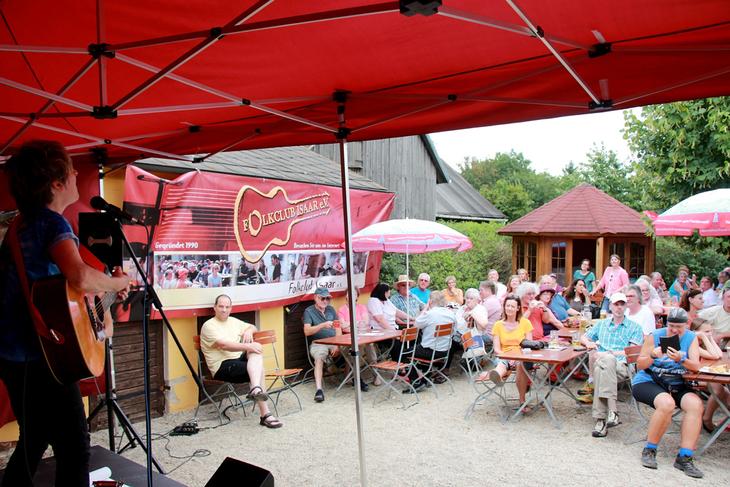 Fotos dieser Veranstaltung: Sommerfest Folkclub Isaar mit Seldom Sober Company,Baharya, Sonia