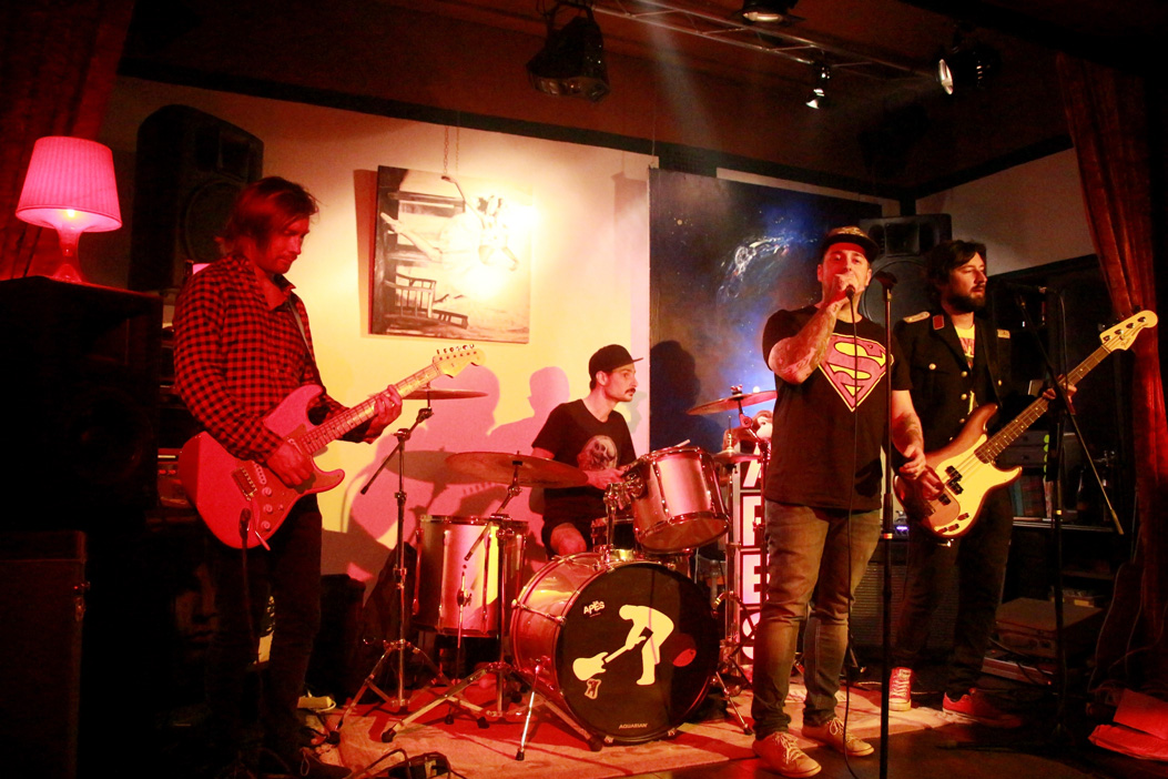 Benefizkonzert The Apes