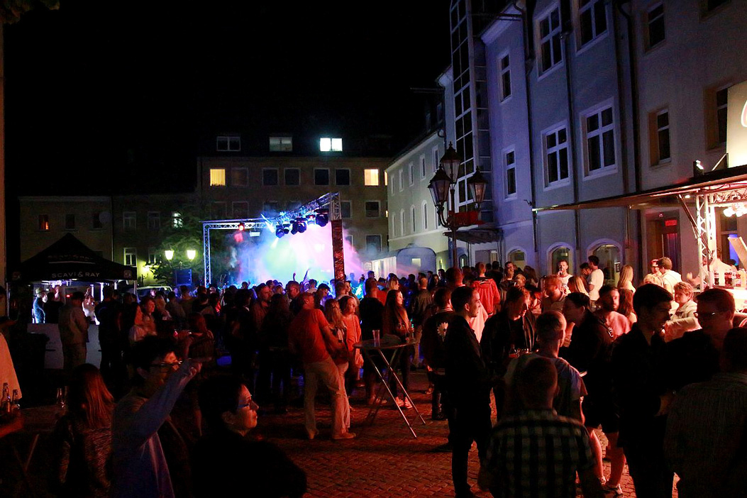 Fotos dieser Veranstaltung: 2. Stadtfest Partys