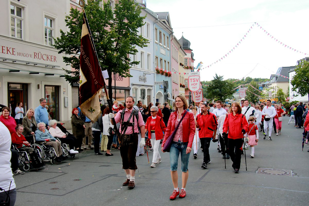 Fotos dieser Veranstaltung: Volksfestumzug Hofer Volksfest 2017 28.7.17