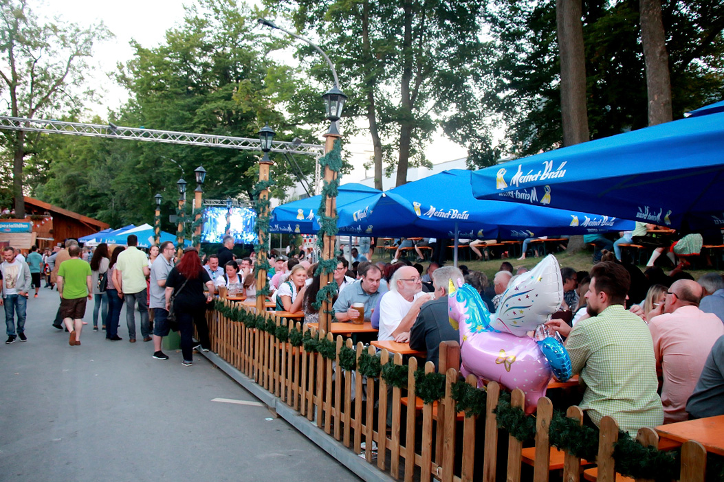 Fotos dieser Veranstaltung: Nachmittag Tag 8 Hofer Volksfest 2017