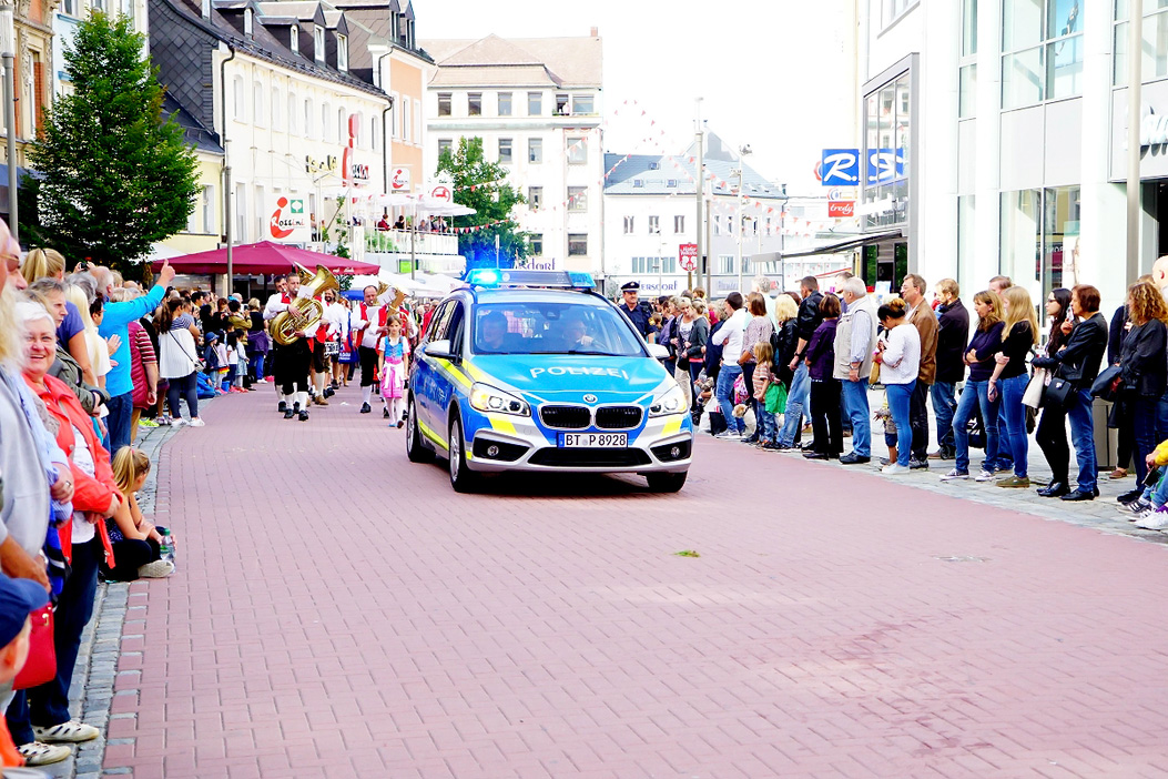 Fotos dieser Veranstaltung: Volksfestumzug  Hofer Volksfest 2017 28.7.17