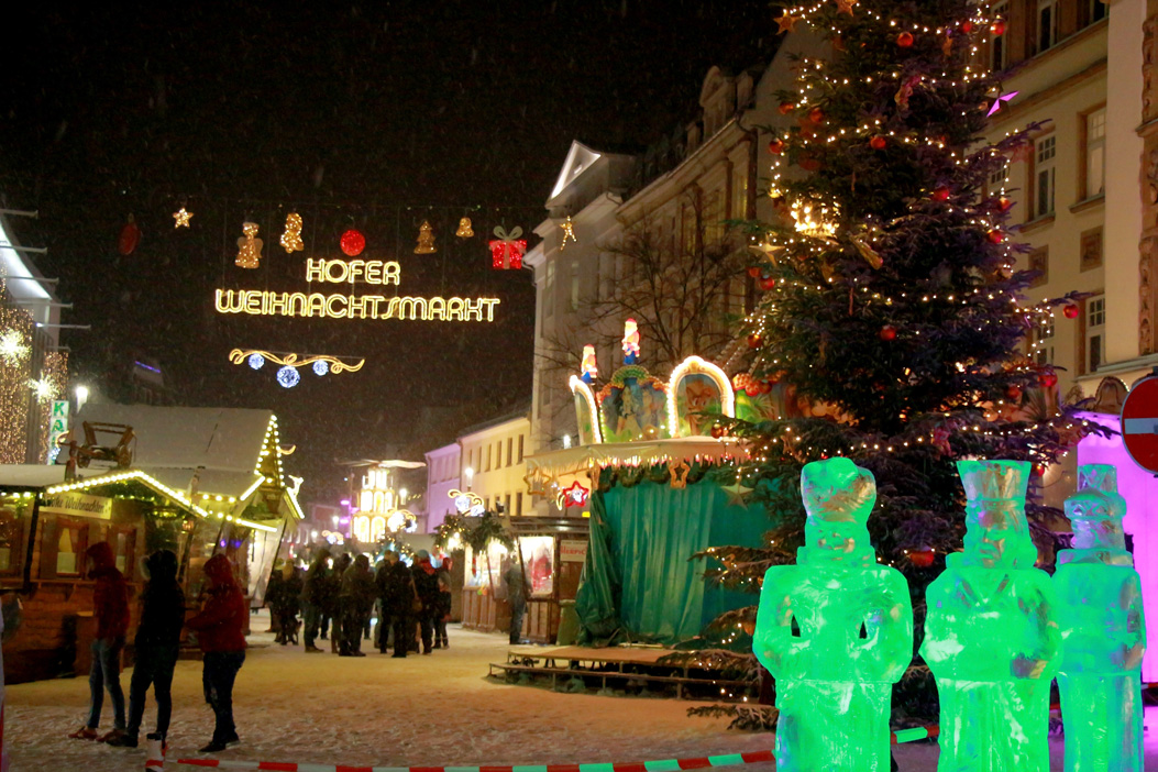Fotos dieser Veranstaltung: Hofer Weihnachtsmarkt 2017 Eischnitzer Kosaken-Chor