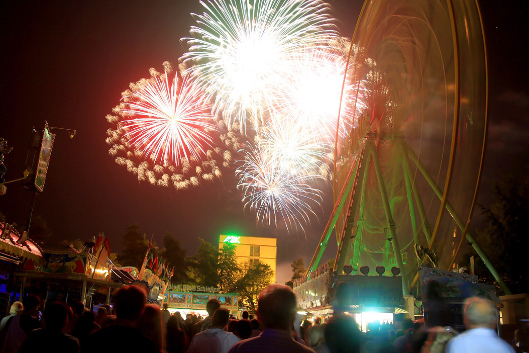 Fotos dieser Veranstaltung: Abschlussfeuerwerk Hofer Volksfest 2018