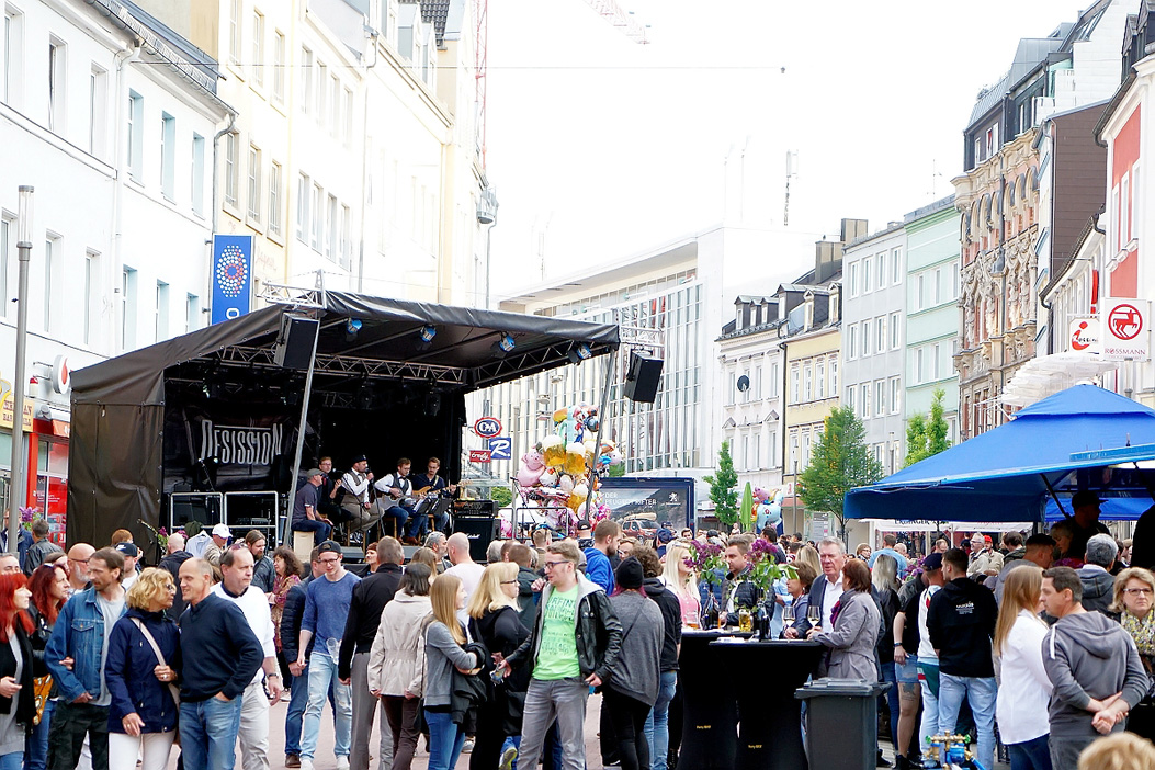 Fotos dieser Veranstaltung: Boxenstopp Autoschau Hofer Stadt und Bürgerfest 2019 