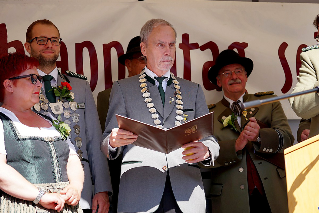 Fotos dieser Veranstaltung: Proklamtion Schlappenkönig Hofer Schlappentag 2019