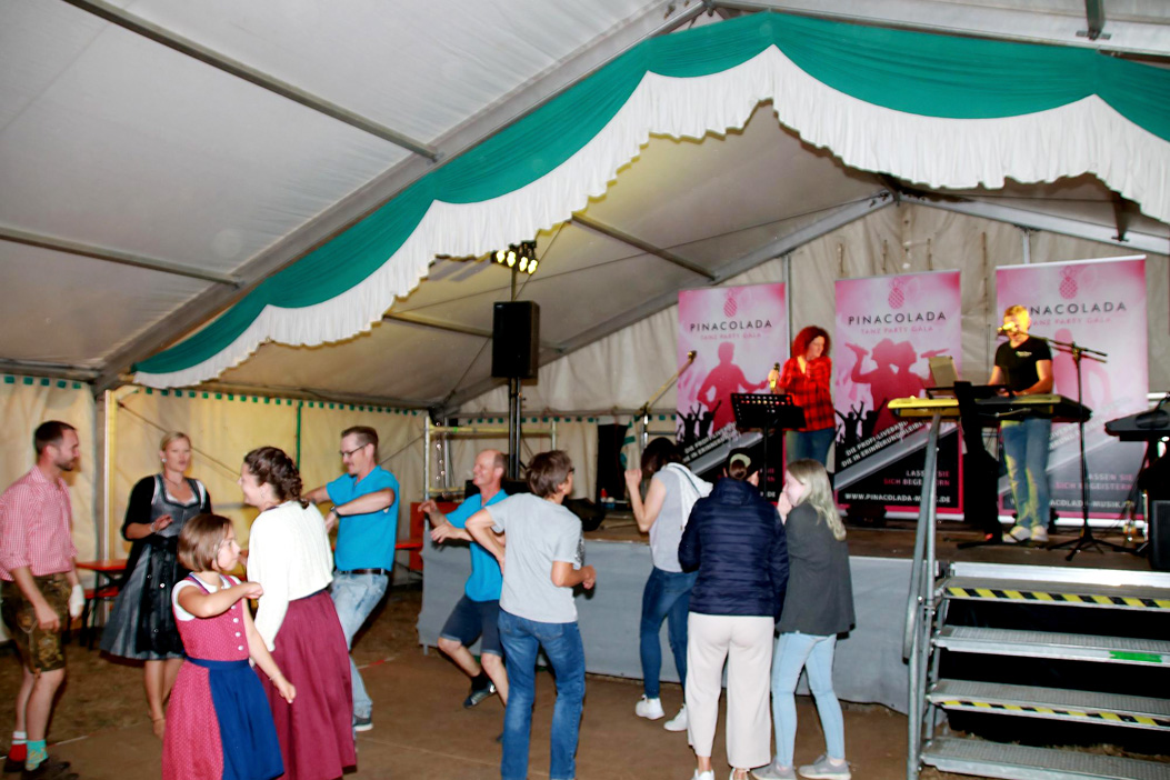 Fotos dieser Veranstaltung: Pina Colada XS 50 Jahre Sommerfest Eisenbühl 2022 21.8.22