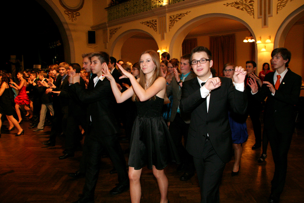 Fotos dieser Veranstaltung: Tanzschule Swing Abschlussball JCRG & Wirtschaftsschule Hof