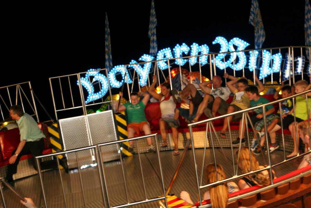 Fotos dieser Veranstaltung: Hofer Volksfest 2013 - 8.Tag Abends Festbetrieb mit Biba und die Butzemänner