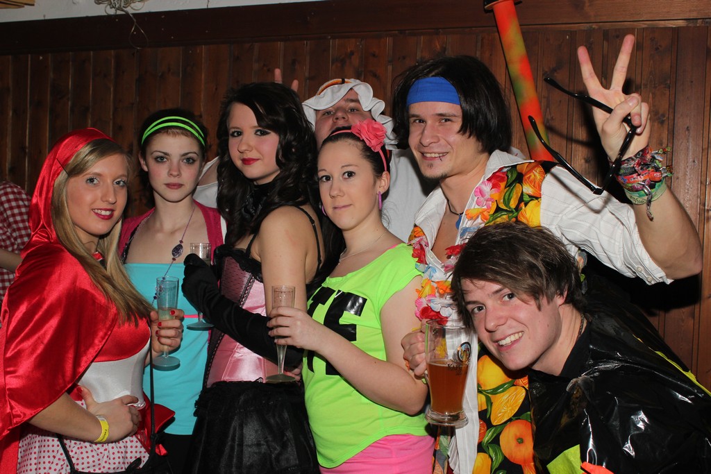 Rosenmontagsball in Dörflas