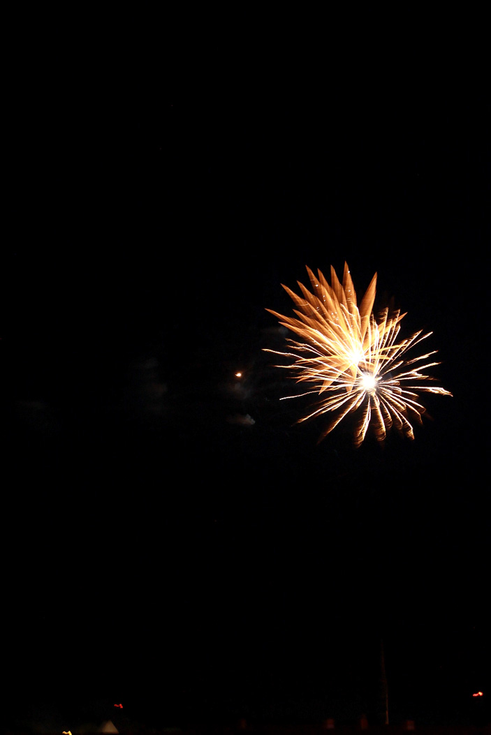 Fotos dieser Veranstaltung: Hofer Volksfest 2014 Eröffnungsfeuerwerk