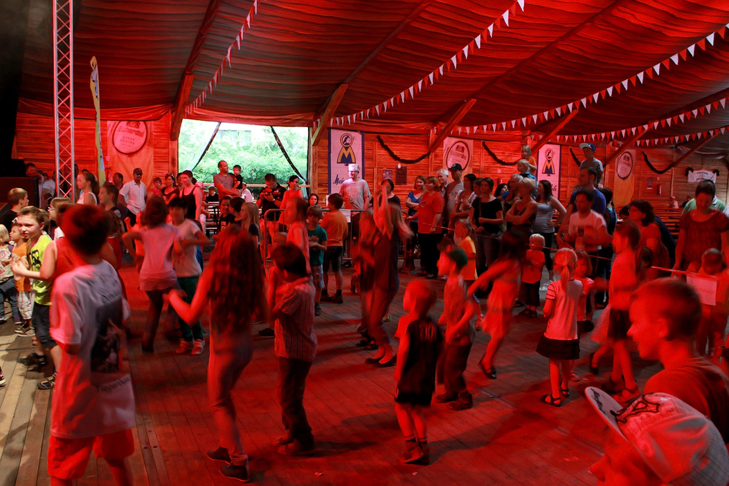 Fotos dieser Veranstaltung: Hofer Volksfest 2014 mit Donikkl