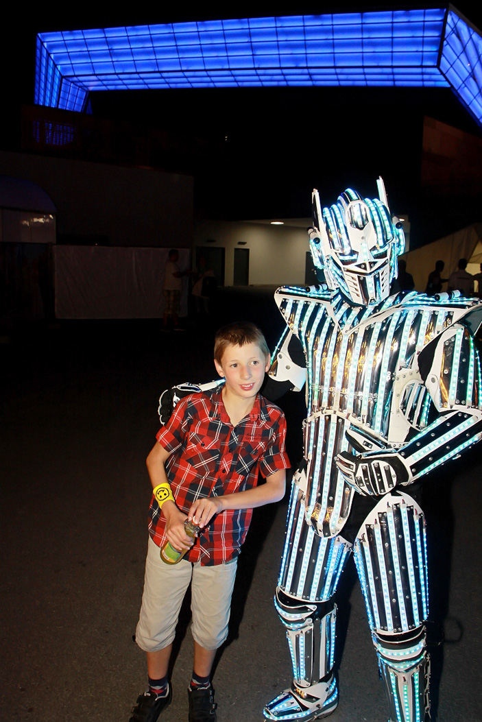 Fotos dieser Veranstaltung: Hofer Volksfest 2014 Robotmaster by 4YourWeekend